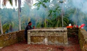 [ Tampak Poto Komplek situs Jere Milung Milung, Sulawesi Utara]